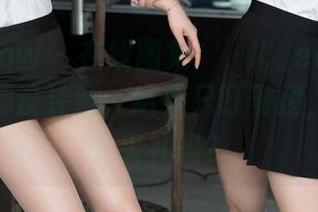 花漾show – 在线图集：玥儿玥er的美腿，穿搭都没注意，结果只盯着腿，这不算太失礼吗？