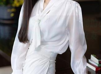 语画界 – 最新写真：小热巴和她的小伙伴们，今天是不是该更新一下“女友”身份了？
