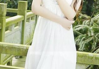 轰趴猫 – 图库一见钟情，苏小暖的美腿就是那个绝无仅有的资源！
