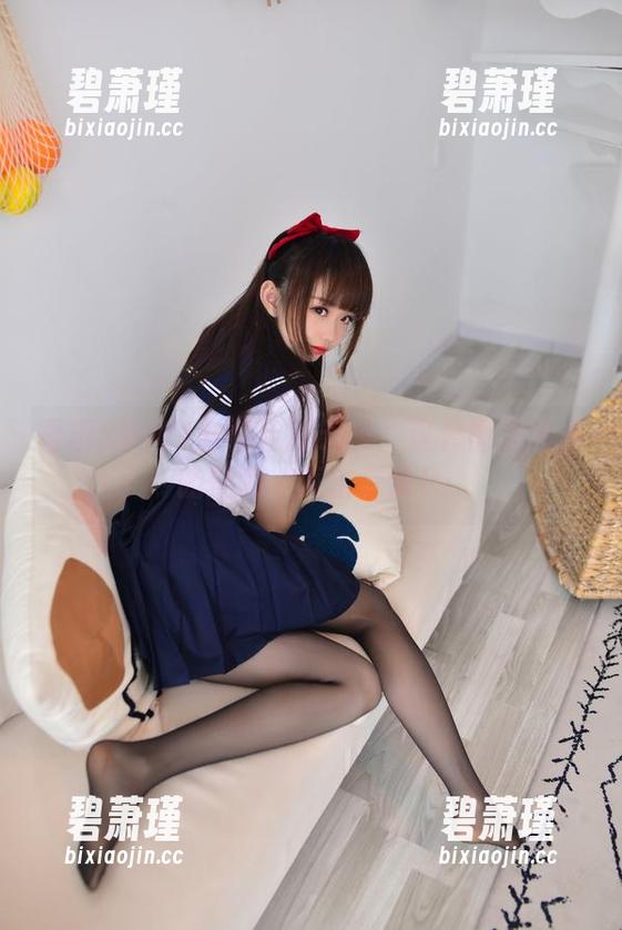 雪琪SAMA教你臣服于家：这套图里透出的慵懒，直击灵魂！