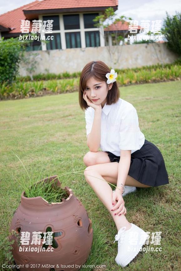 魅妍社 - 棉袜？王婉悠私房图里的衣服跑哪去了？