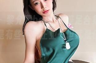 微密圈 – 黎允熙baby的美足合集，我在想是不是有些不务正业…但就是停不下来。